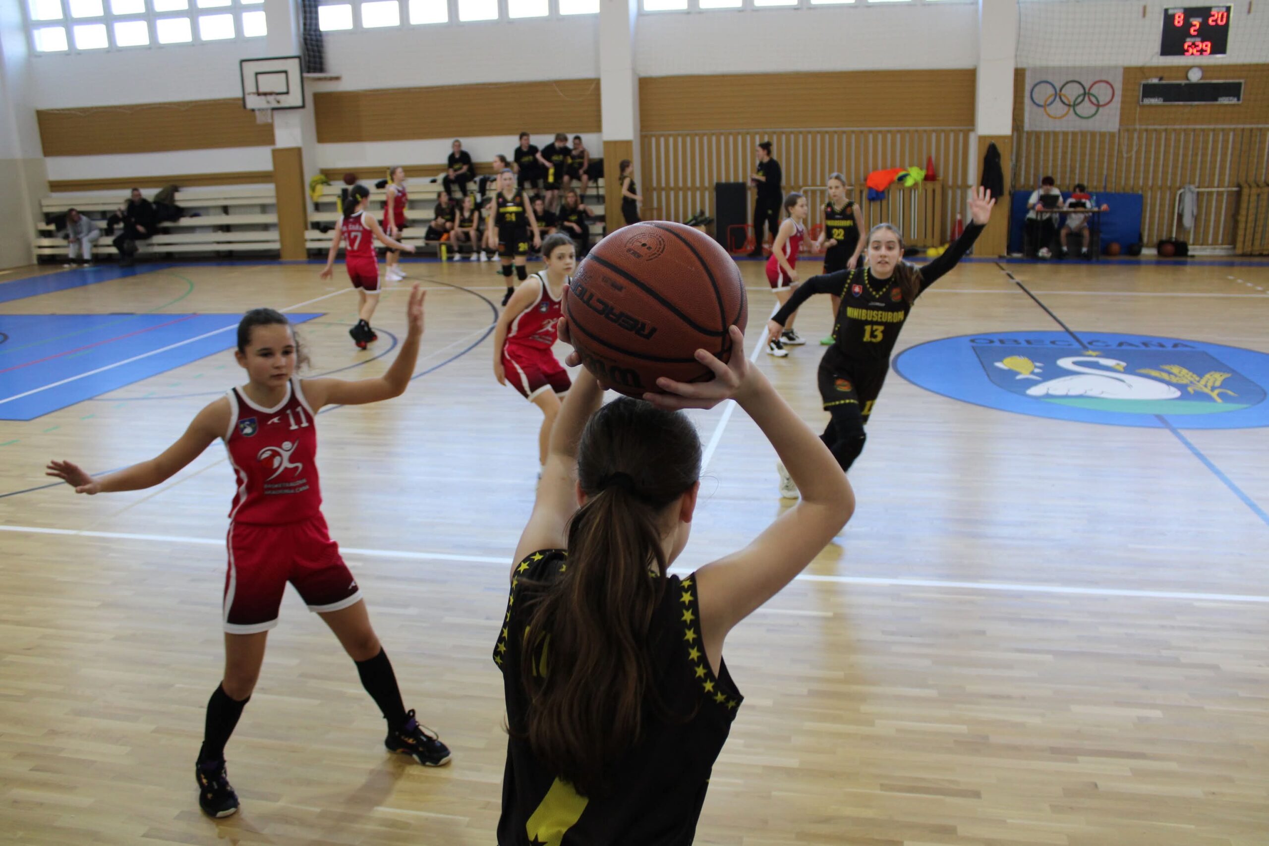 You are currently viewing MLADŠIE ŽIAČKY U13: Dve víťazstvá – tesné a ešte tesnejšie